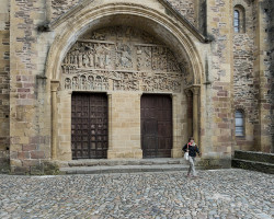 Regina in front of the Basilica. Regina in front of the Basilica.