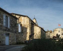 Flamarens, early in the morning. Flamarens, early in the morning.