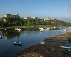 San Vicente de la Barquera. San Vicente de la Barquera.